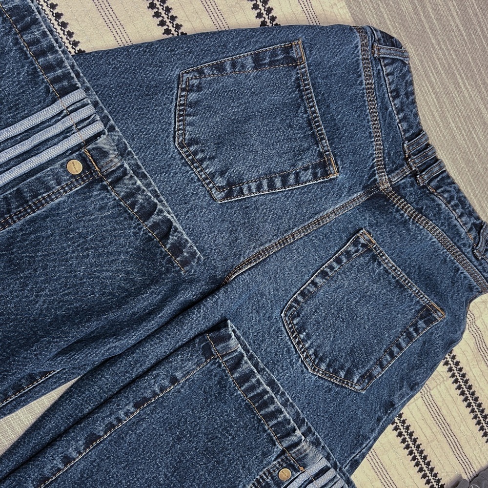 IVY PARK Blue Wide Leg Jeans with White Stripes - Picture 4 of 11